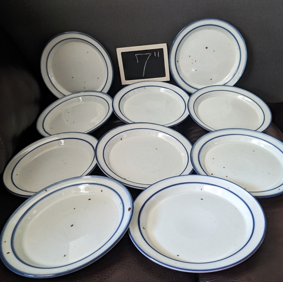 Dansk Niels Refsgaard Blue Mist 4 Vintage 7" white speckle stoneware plates - Picture 6 of 7